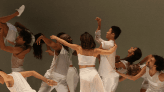  Cinquante ans de créations pour danser le temps présent